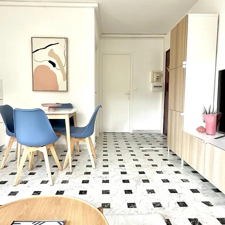 Superbe 4 Couchages Avec Terrasse - Clim - 50m De La Appartement Saint-Raphaël