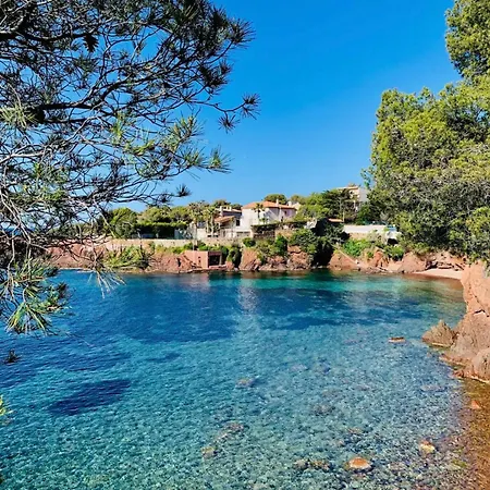 Superbe 4 Couchages Avec Terrasse - Clim - 50m De La