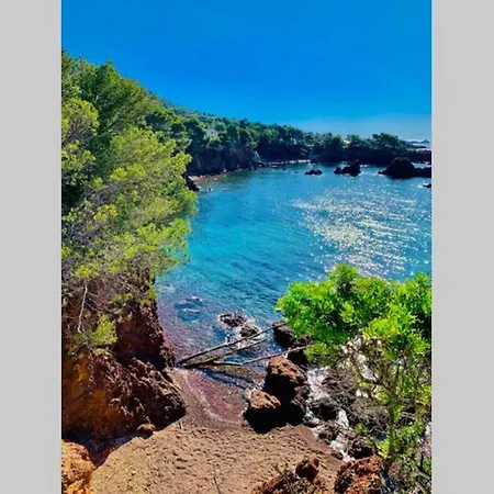 Superbe 4 Couchages Avec Terrasse - Clim - 50m De La * Saint-Raphael (Var)