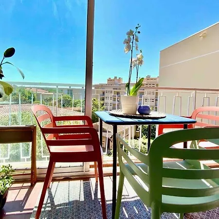 Superbe 4 Couchages Avec Terrasse - Clim - 50m De La *