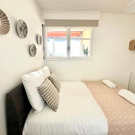 Superbe 4 Couchages Avec Terrasse - Clim - 50m De La *