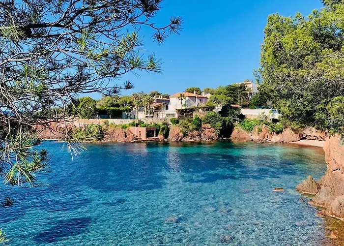 Superbe 4 Couchages Avec Terrasse - Clim - 50m De La
